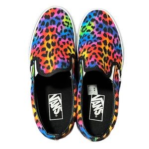 VANS Slip in colorful leopard print sneakers SIZE 7.5